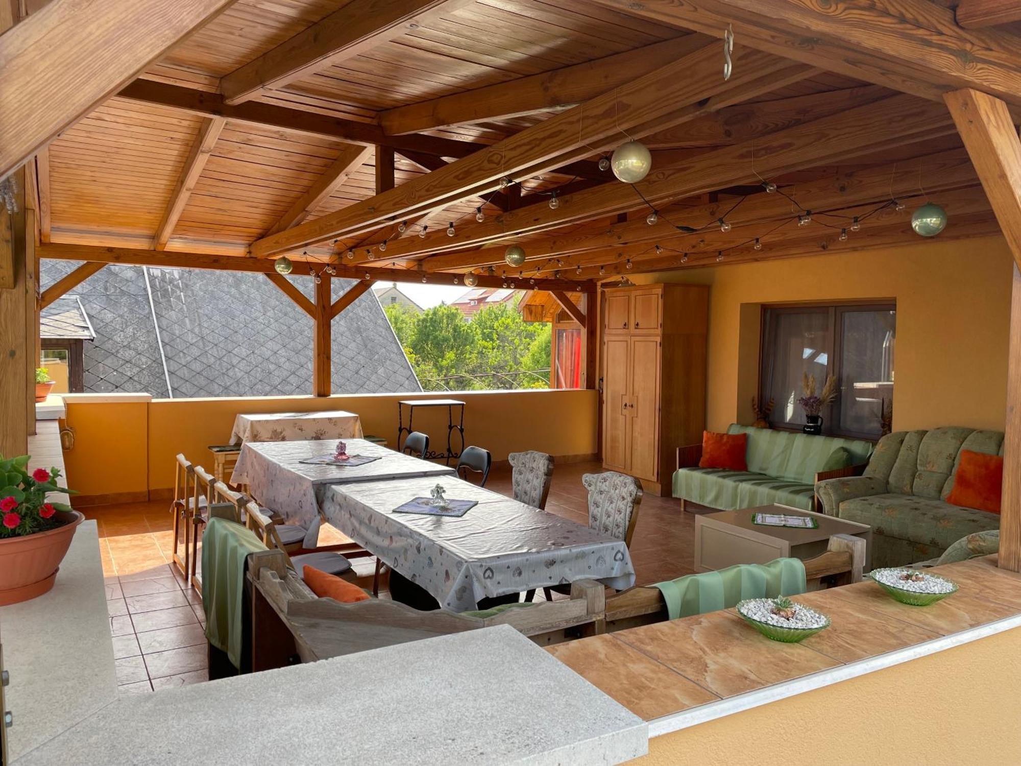 Jazmin-Szieszta Apartmanhaz Balatonfuered Exterior photo